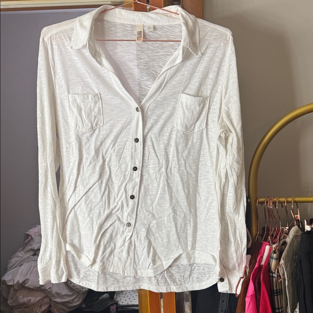 Route 66 White Long Sleeve Button-Up Top